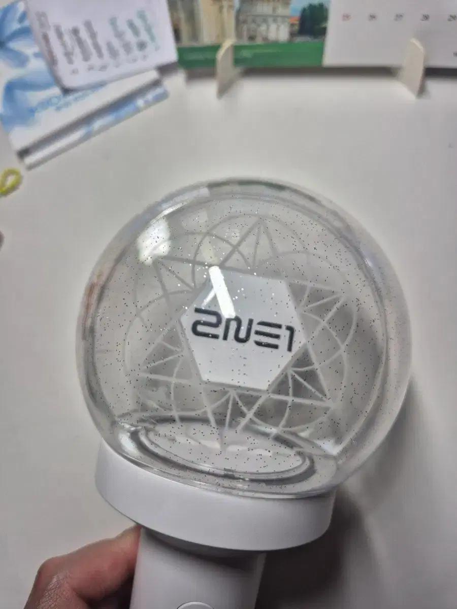 2NE1 응원봉 판매