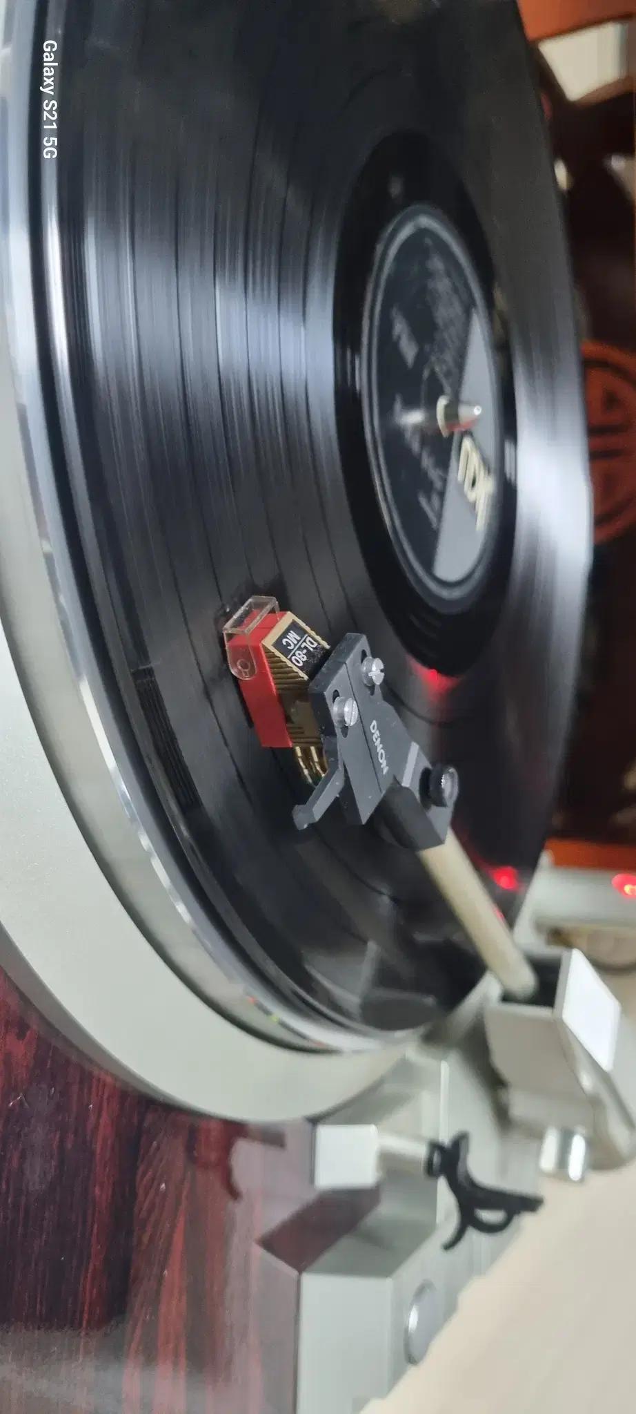 DENON DP-46F 전자동 턴테이블 팝니다