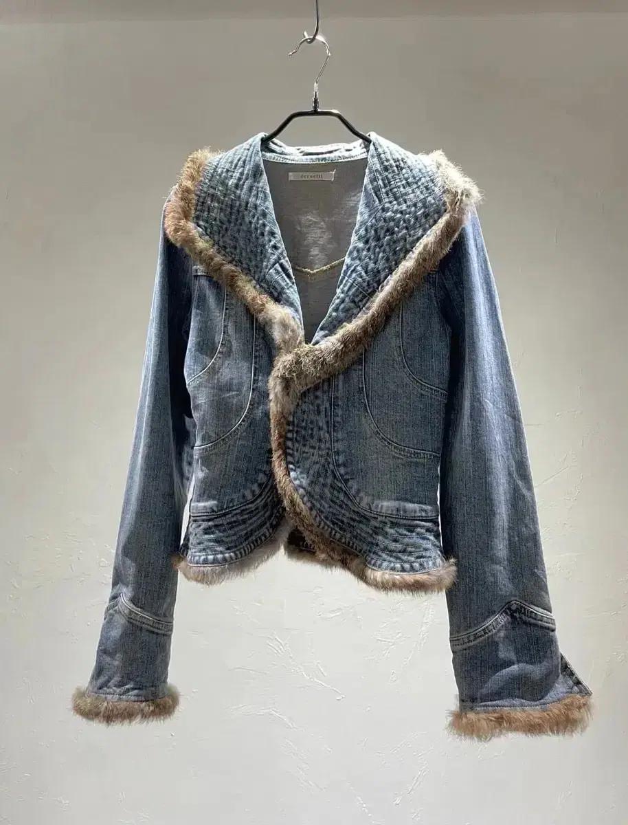 ecrufil 래빗퍼 트리밍 데님 자켓 denim jacket