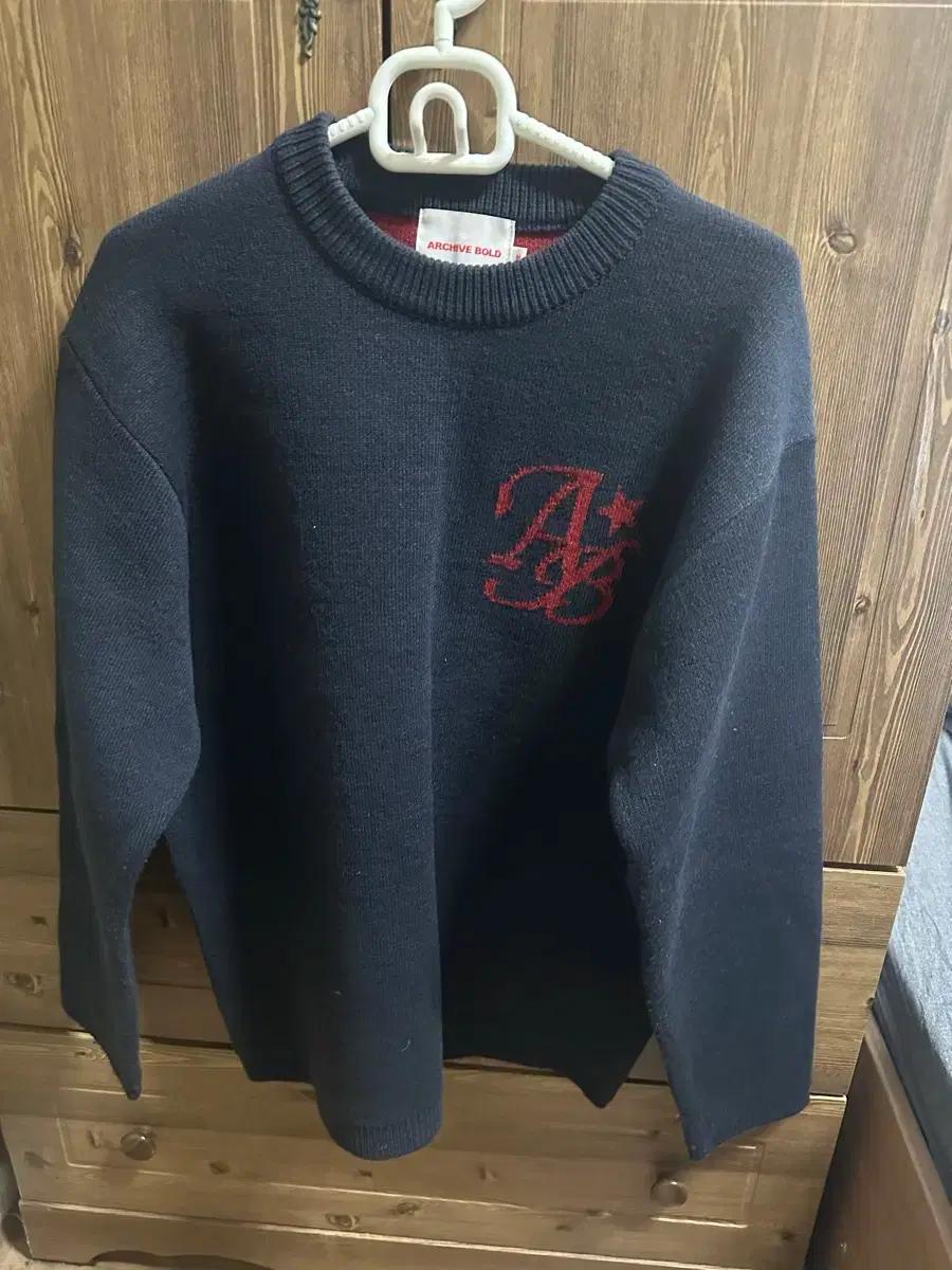archive bold 939 스웨터