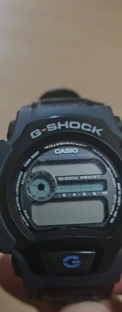 카시오 G-SHOCK