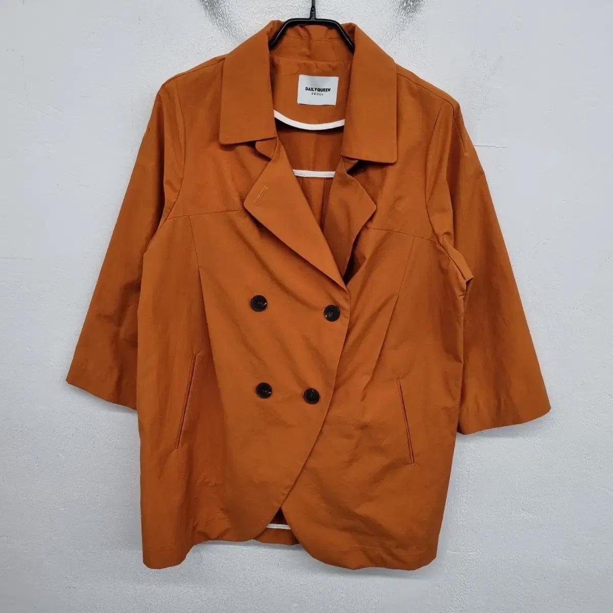 [여성66 size] DAILYQUEEN 간절기 7부 더블 자켓