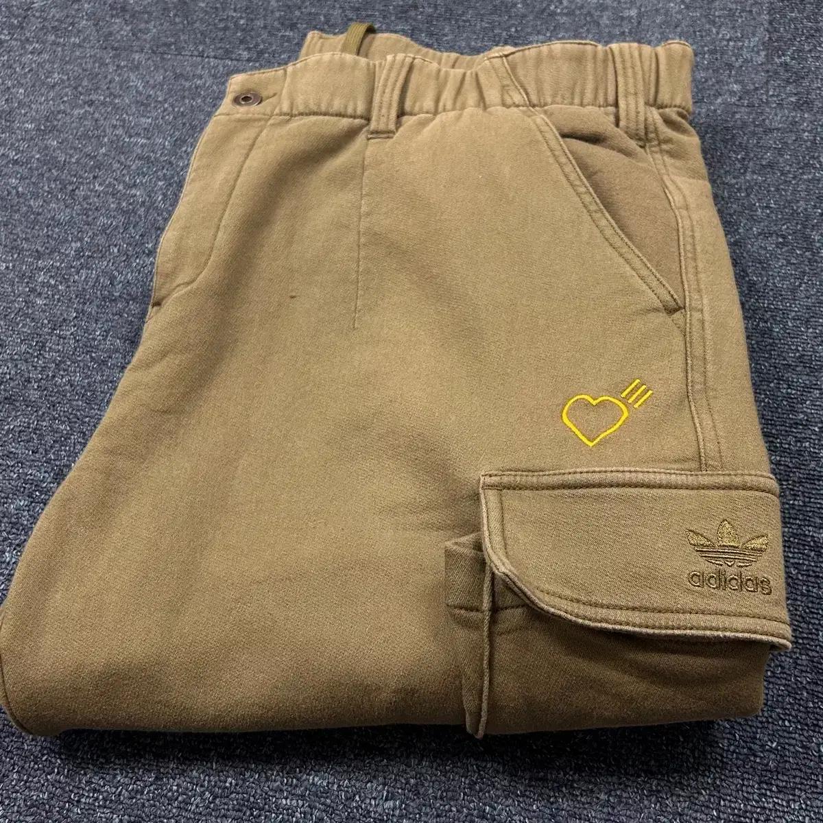 [XL] 아디다스 휴먼메이드 카고팬츠