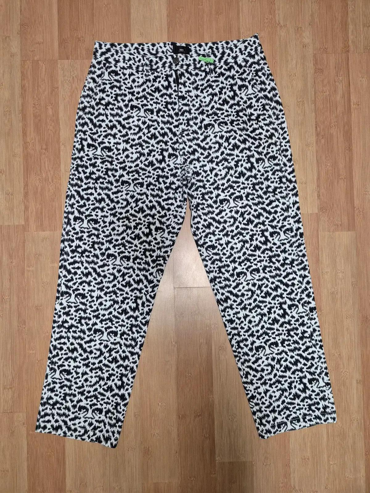 OBEY 오베이 워크팬츠 멀티블랙