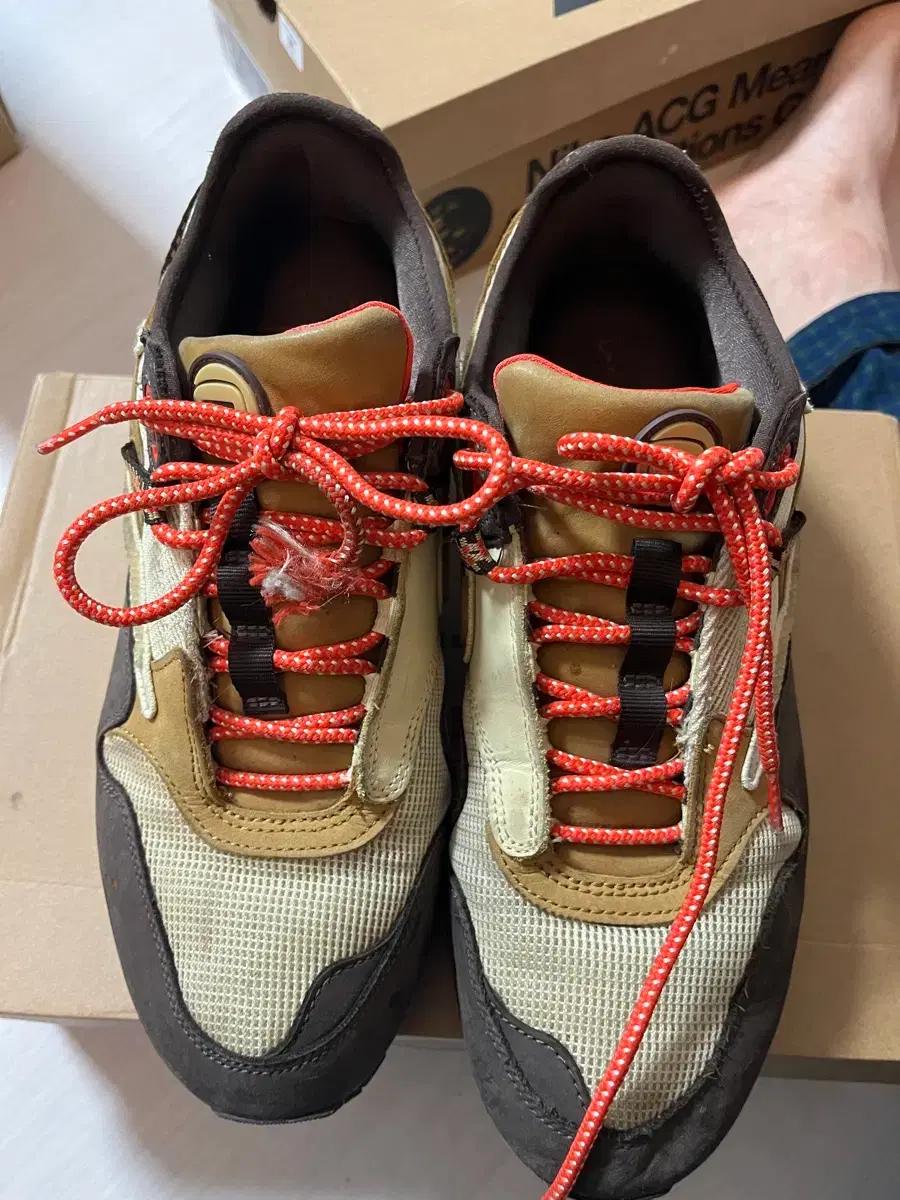 나이키 트래비스스캇 에어맥스 285