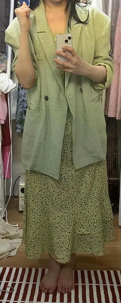 택달린 오버사이즈 여름자켓과 원피스 세트