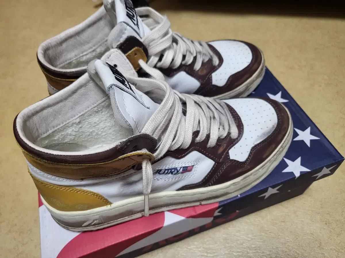 오트리 슈퍼 빈티지 41 새상품