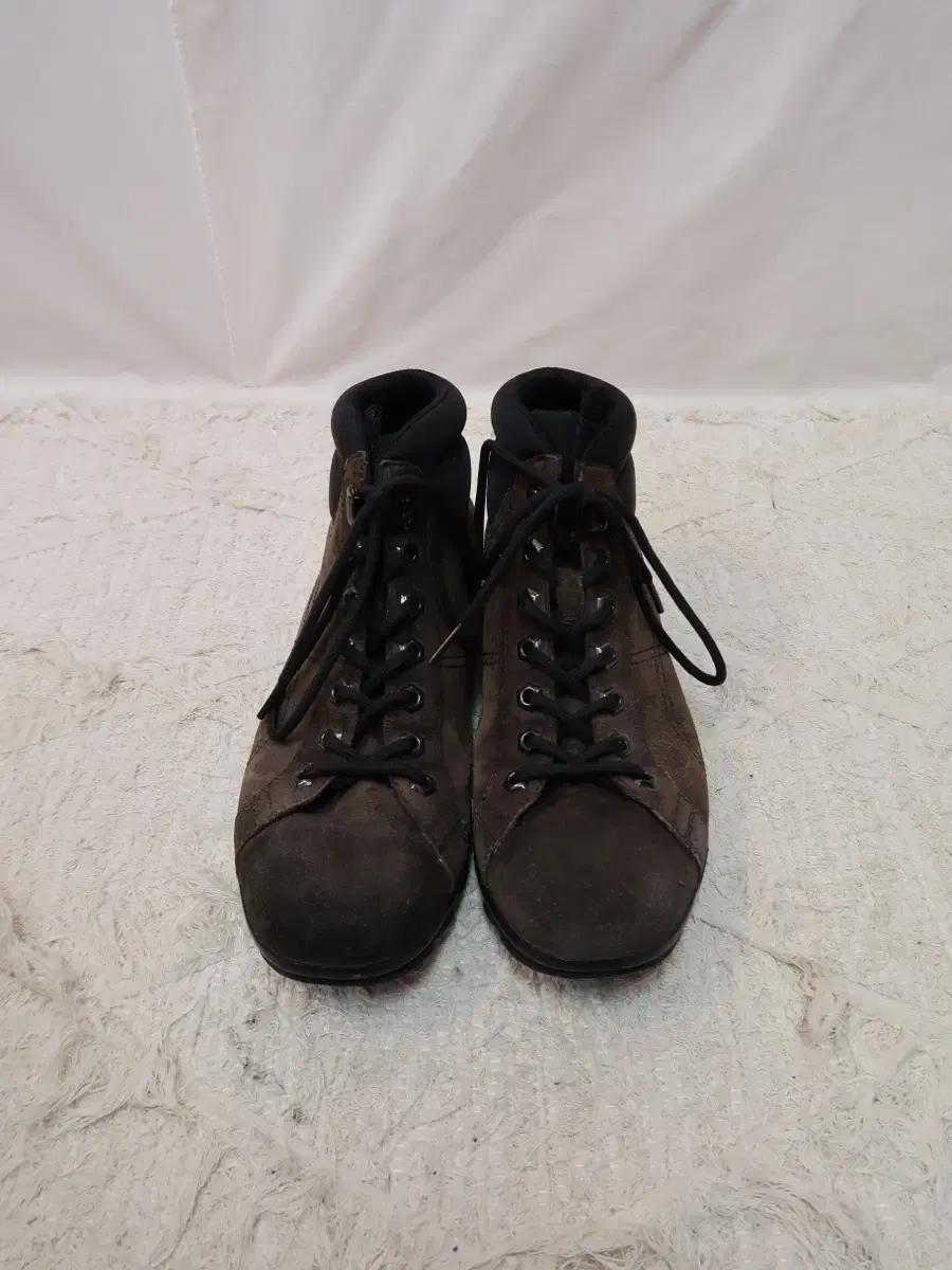 Prada 90's Suade Boots 프라다 아메리카컵 빈티지