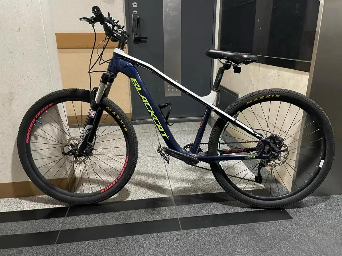 블랙캣m7 mtb  판매/대차 풀샥오면 절함