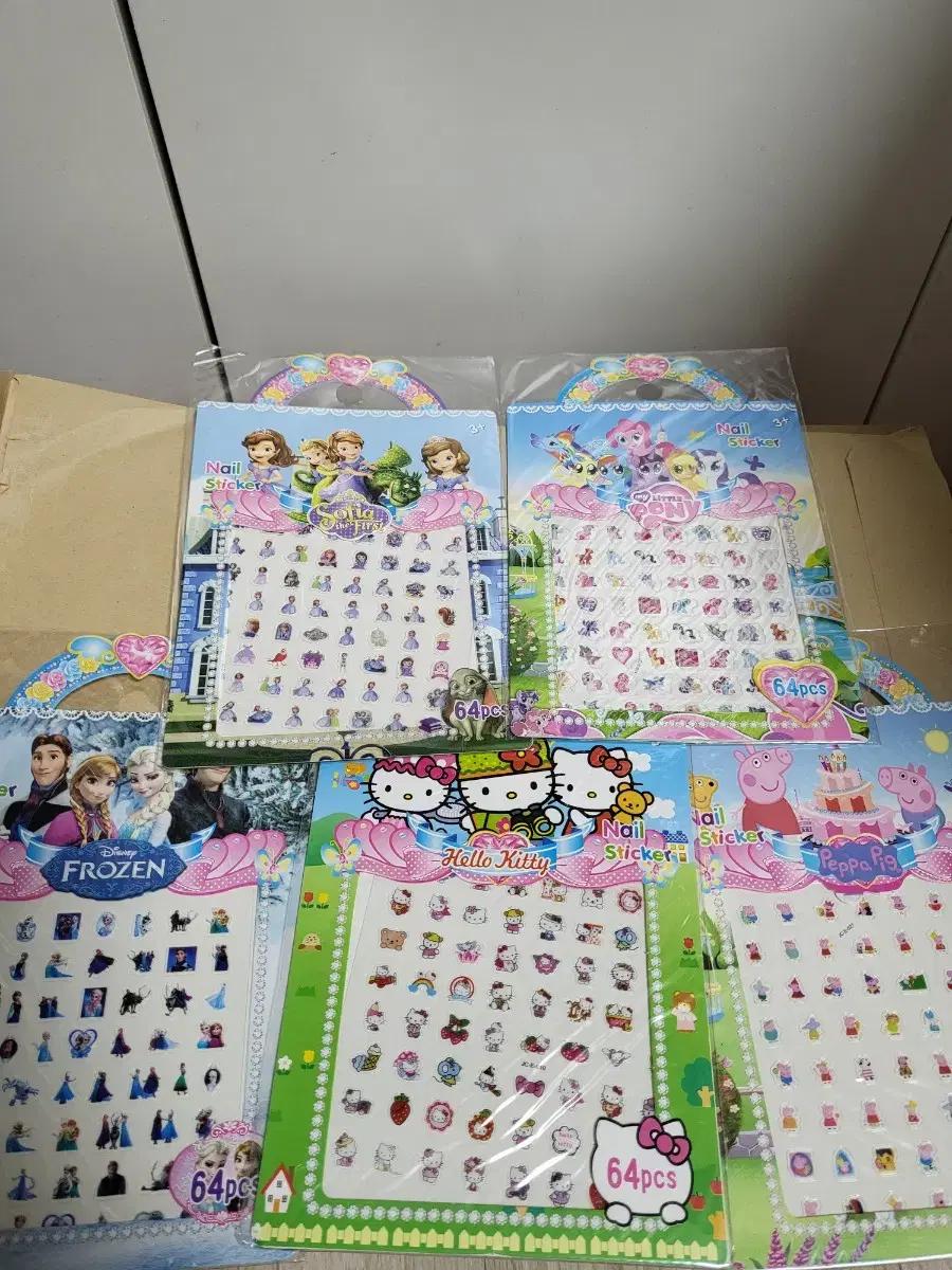 캐릭터 네일 스티커 5종 일괄판매