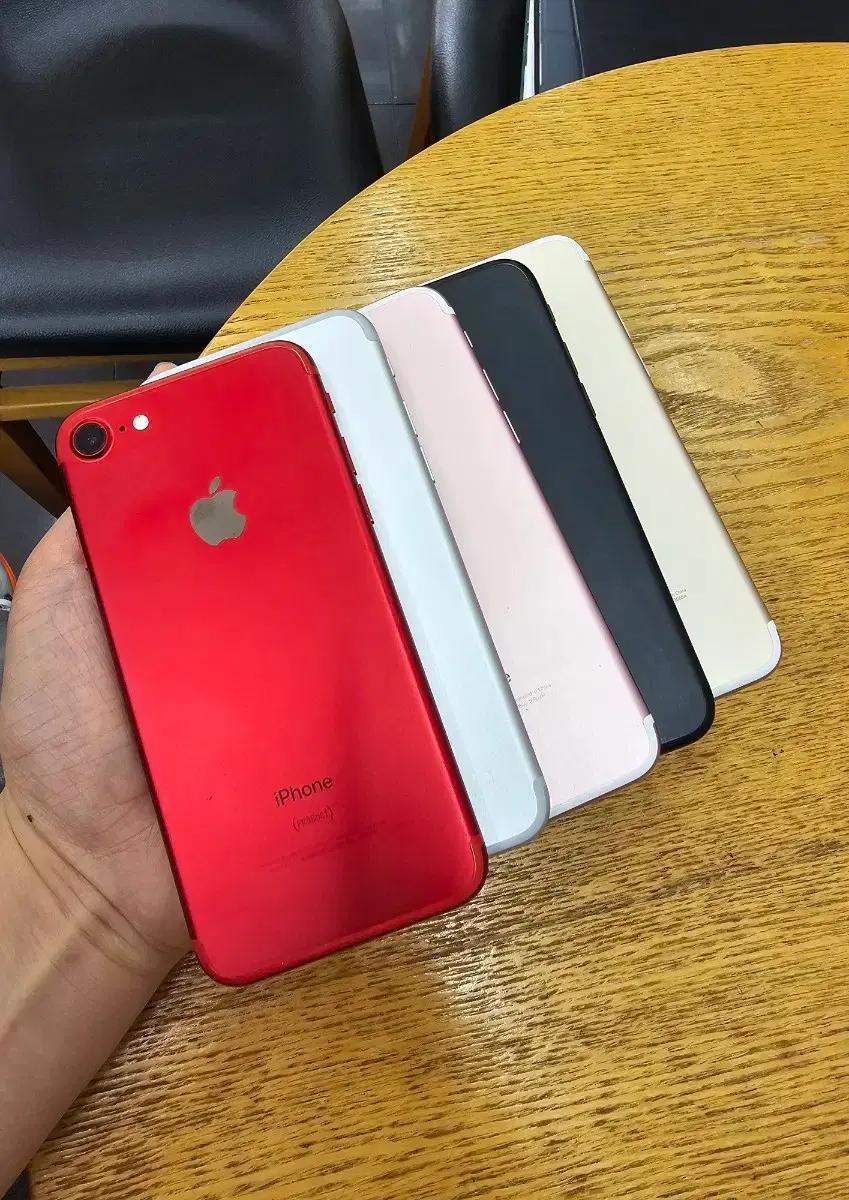 아이폰7  32G 128G 256G 국내배송 판매합니다.