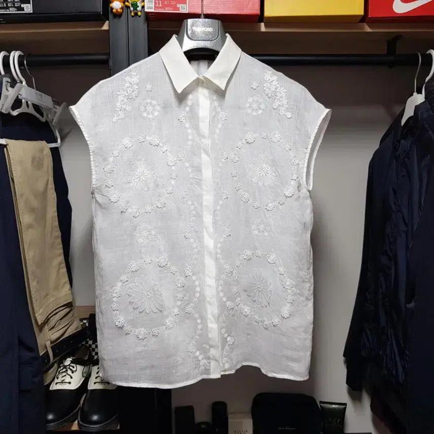 막스마라스튜디오 자수레이스 루즈핏 여성리넨탑 블라우스 95-100