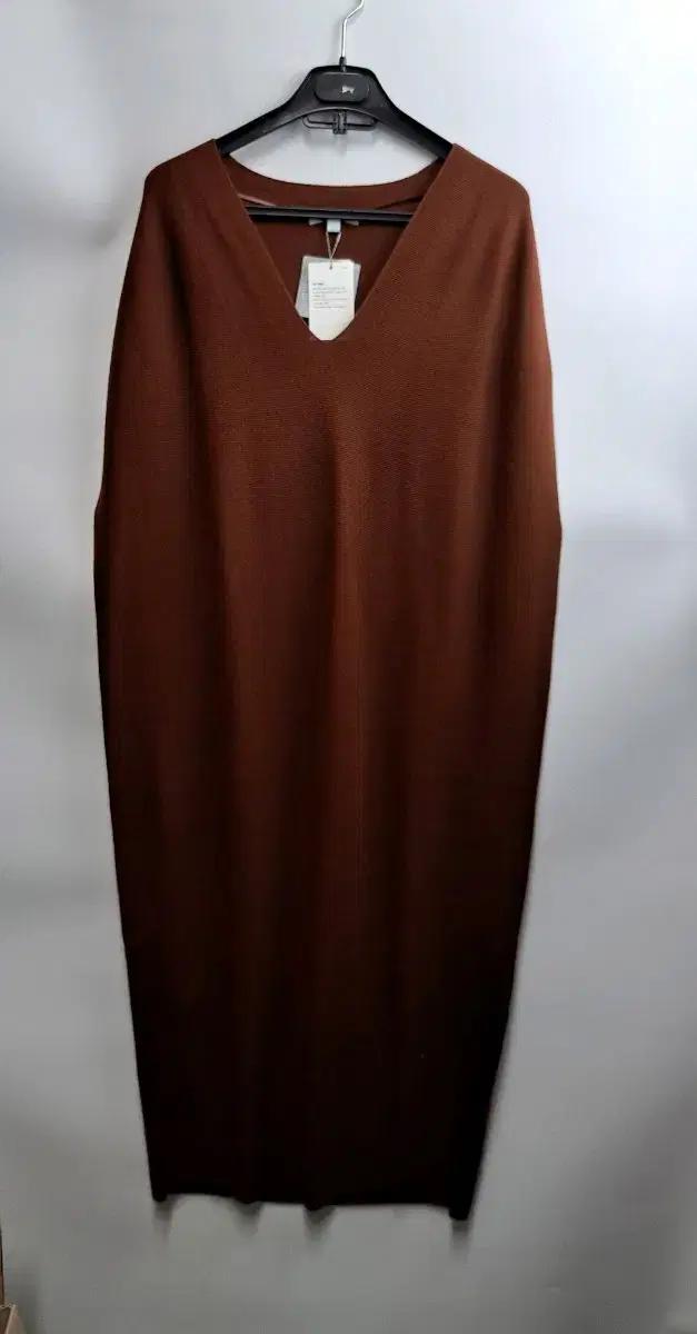 (L) Mame Kurogouchi x 유니클로 슬리브리스 니트 원피스