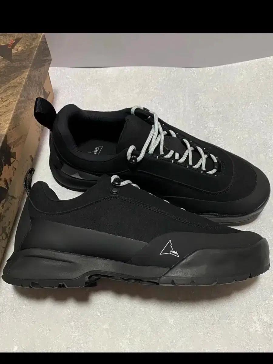 로아 친지노 블랙 ROA cingino 41(260)