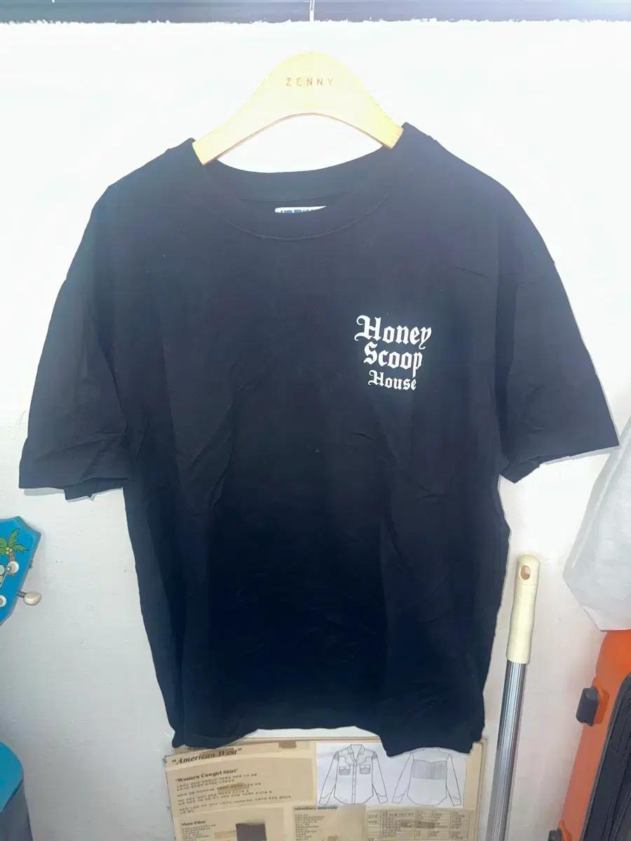Honey Scoop House 반팔 티셔츠 (라지 사이즈)