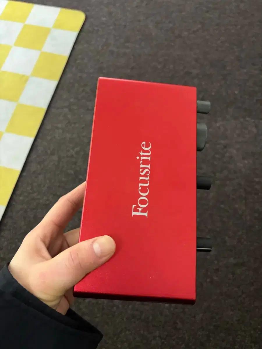 포커스라이트 스칼렛 2i2 3세대