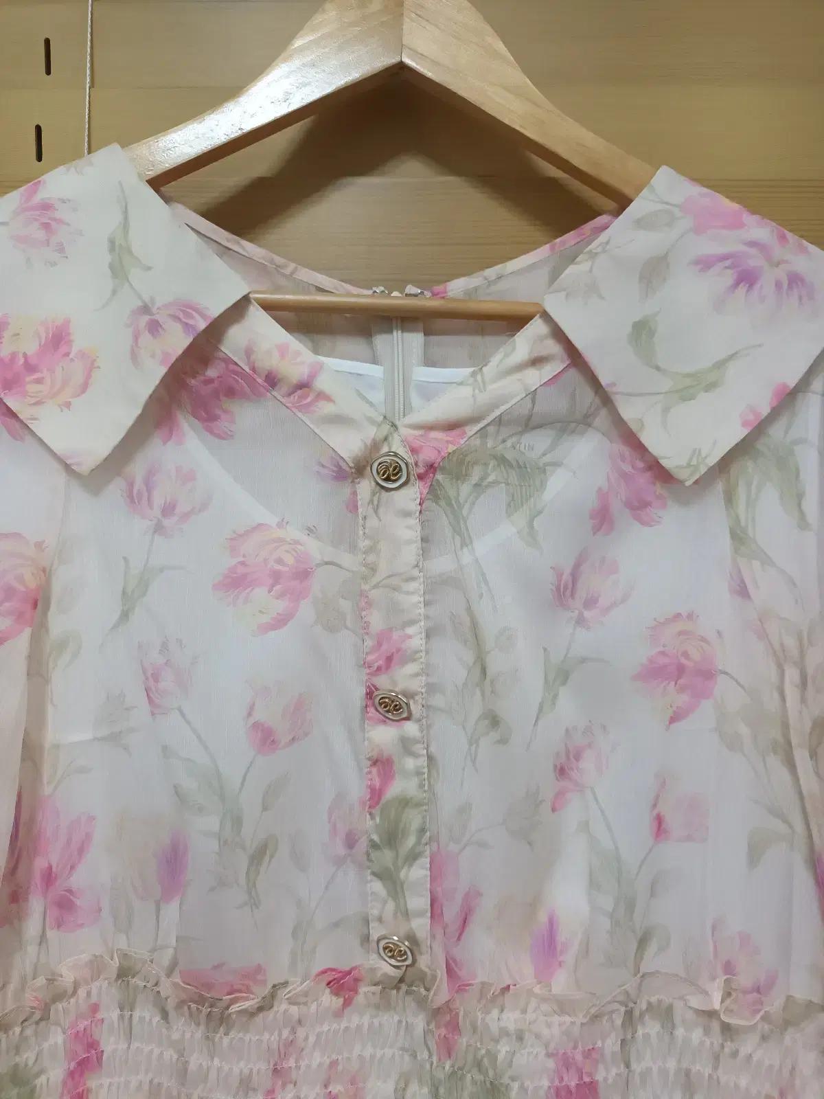 SATIN 샤틴 여성 쉬폰플라워원피스 66사이즈