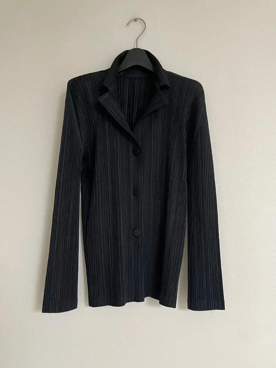 플리츠플리즈 셔츠