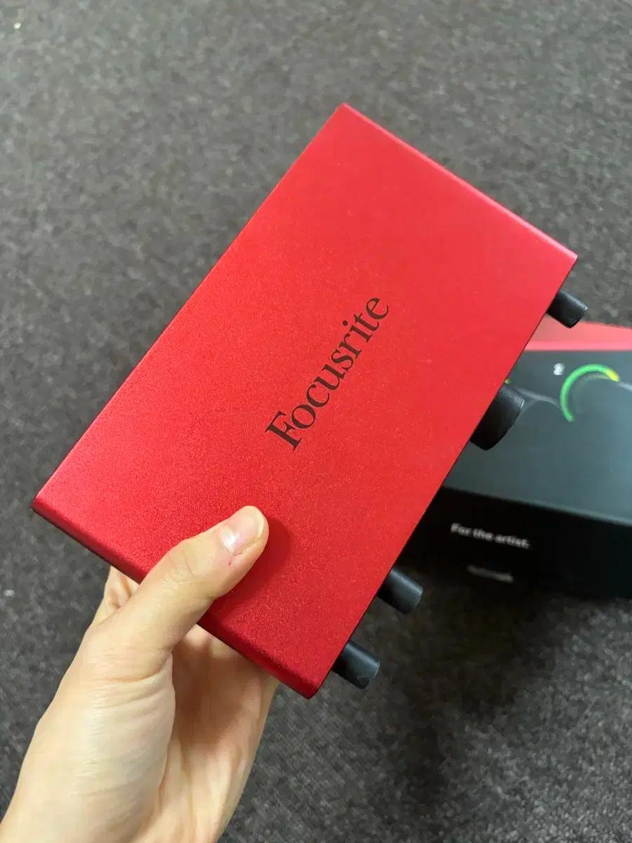 포커스라이트 스칼렛 2i2 4세대