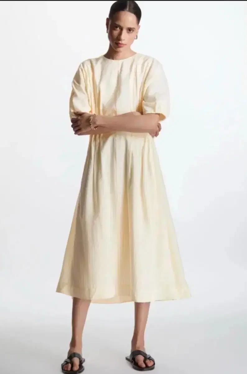 COS 코스 개더드 미디 드레스 원피스 66