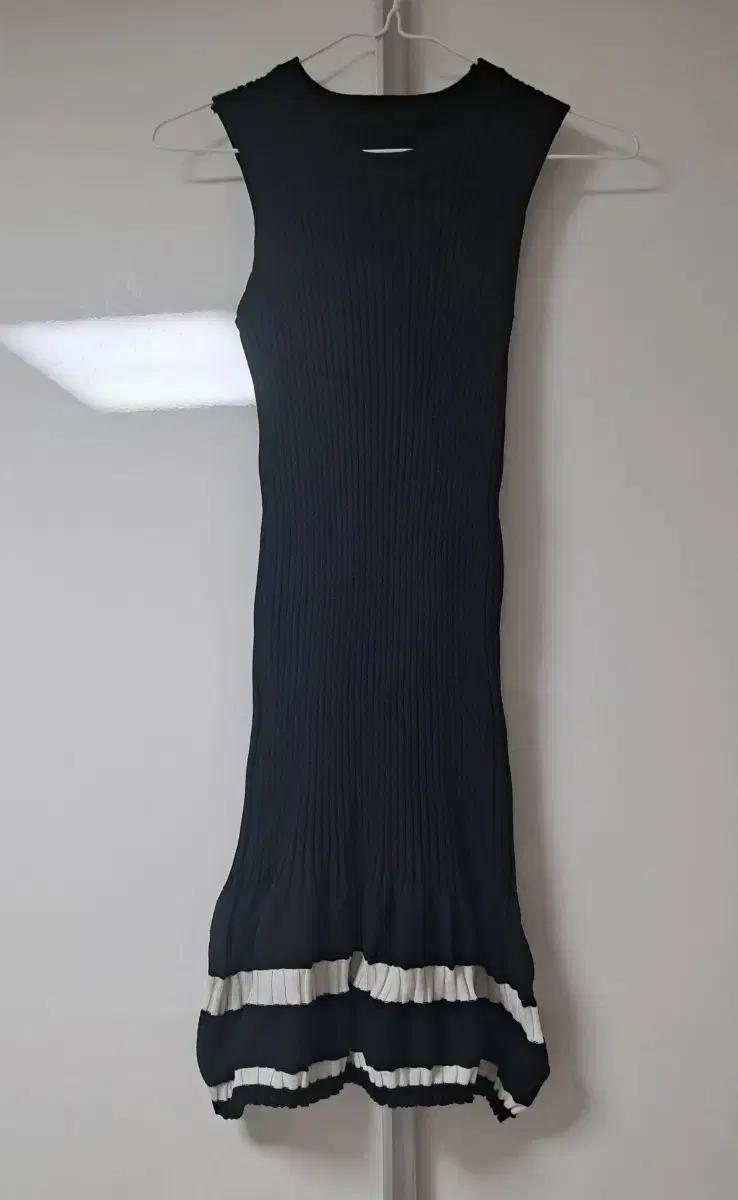 여름 원피스/민소매 원피스/골지 니트 원피스/블랙 원피스