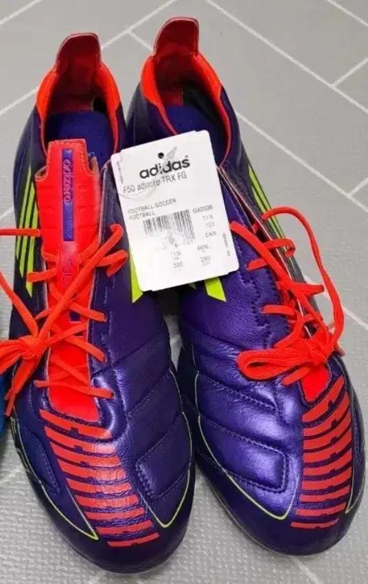 아디다스F50아디제로,아디파워 300mm 최상급 새상품 축구화 판매합니다