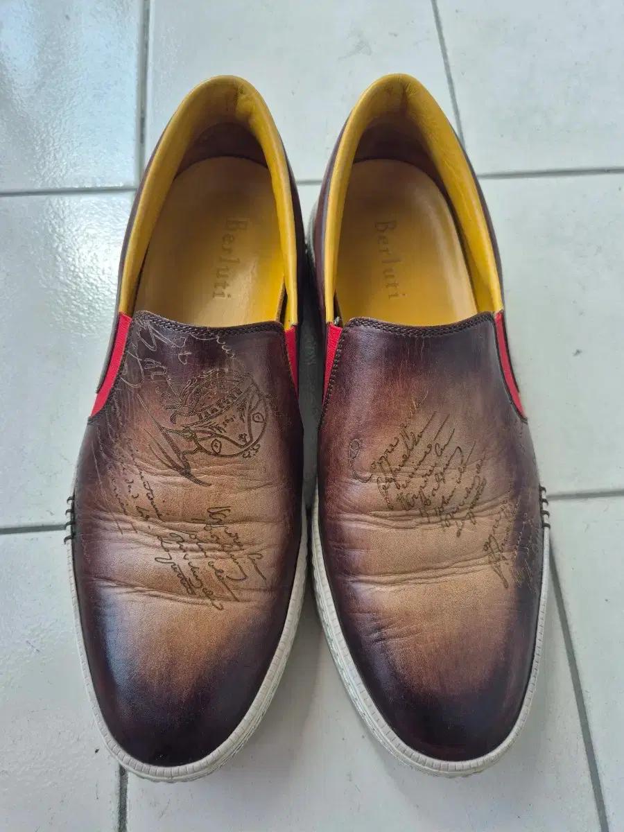 정품)벨루티 스니커즈(슬립온)265사이즈판매