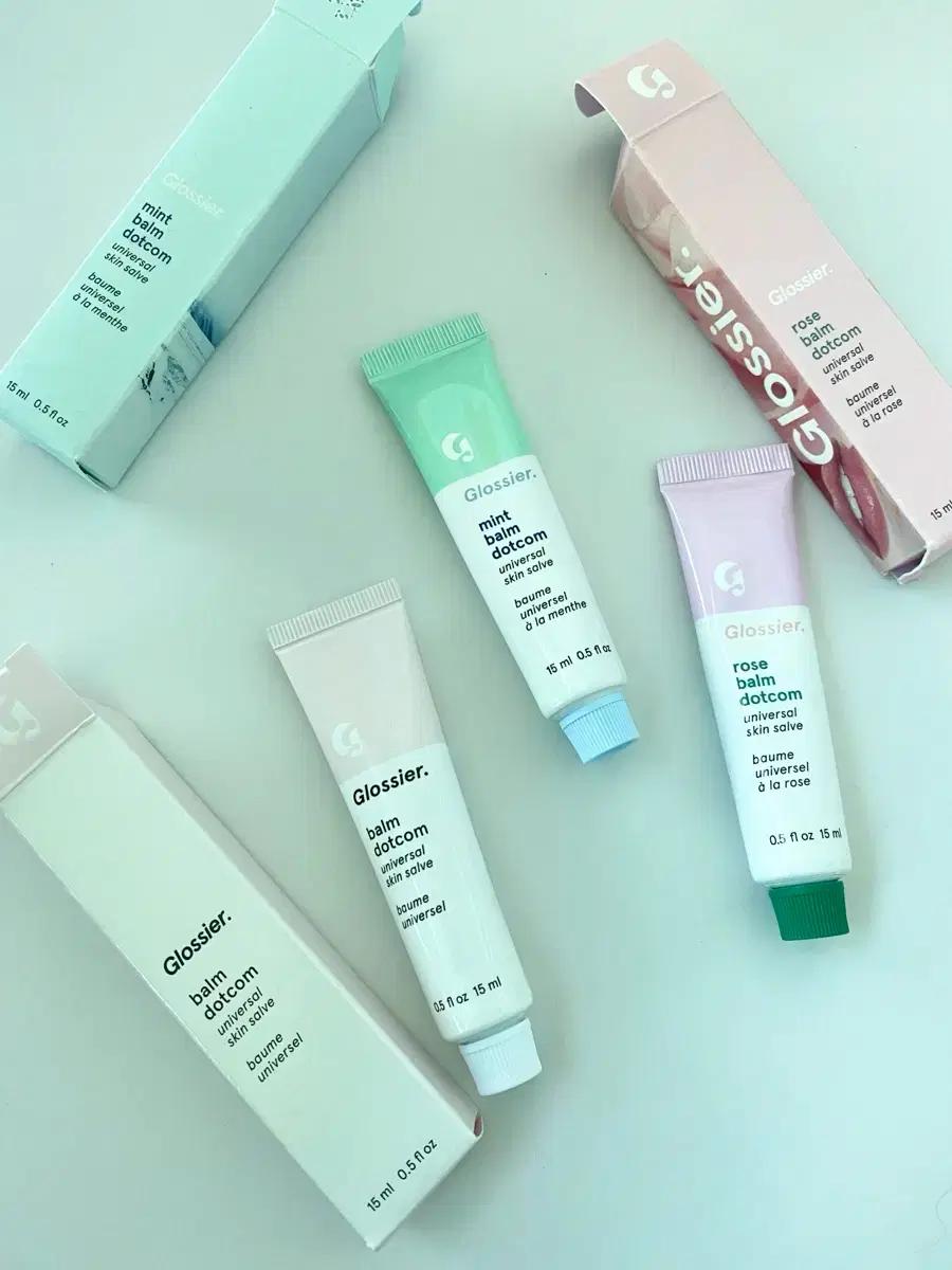 Glossier 글로시에 새상품 립밤 (리뉴얼전)