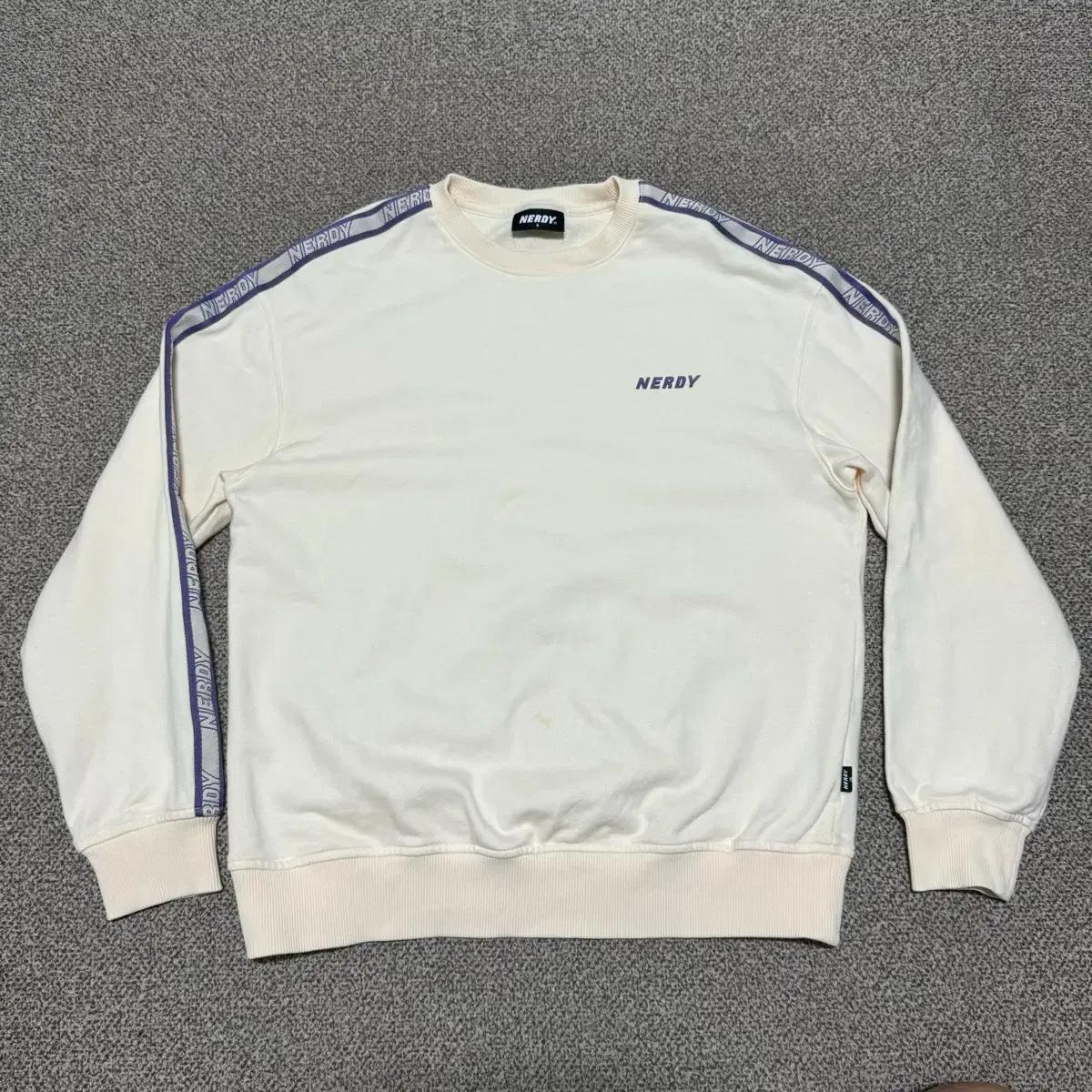 S 널디 사이드라인 맨투맨