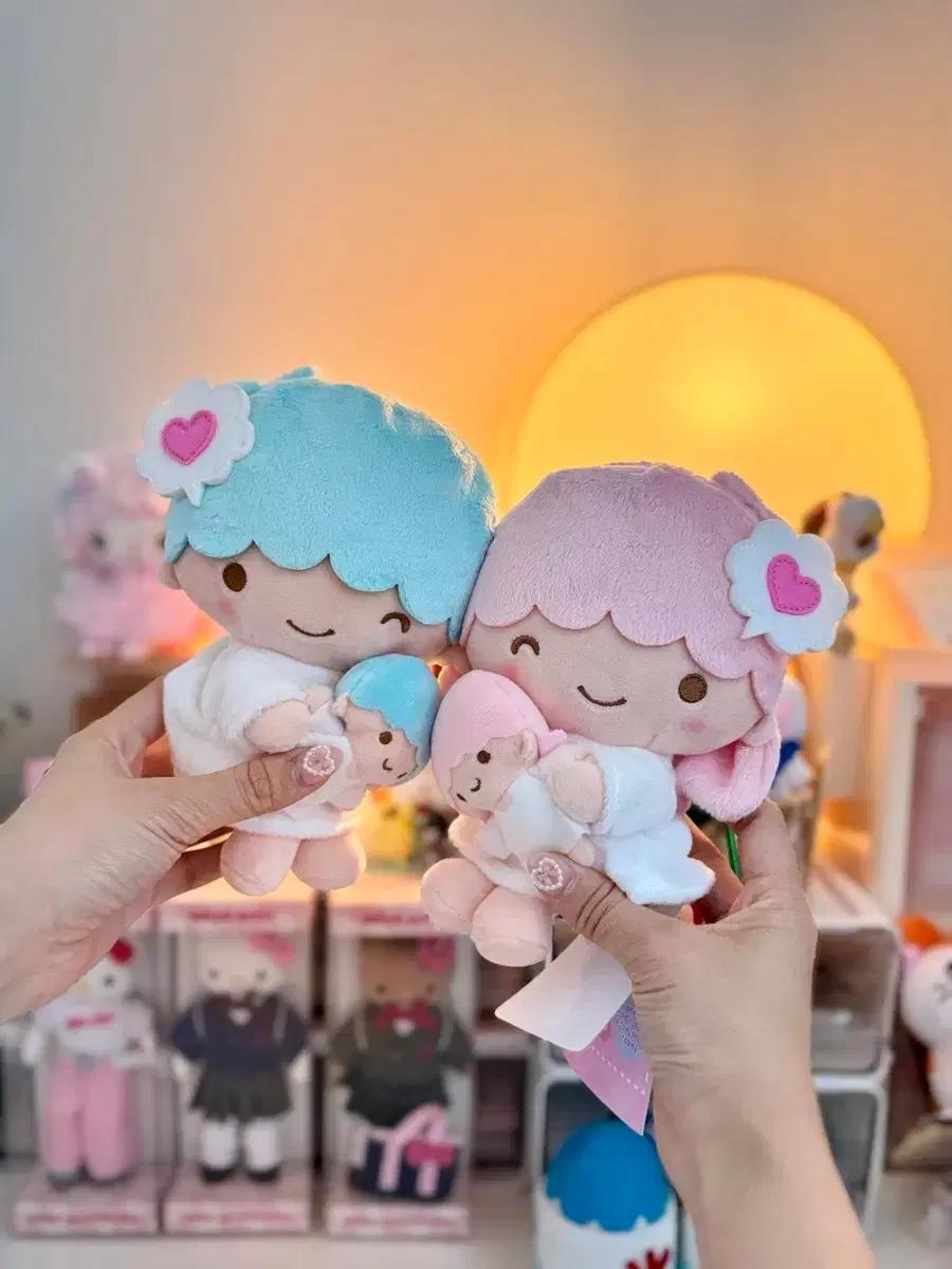 산리오 대상 키키라라 인형 (붙어있어요!)