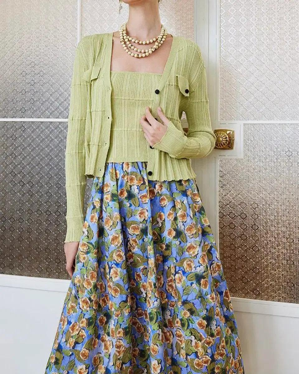 [새상품] 플라워 수채화 밴딩 캉캉 티어드 플레어 롱 스커트 여름데일리룩