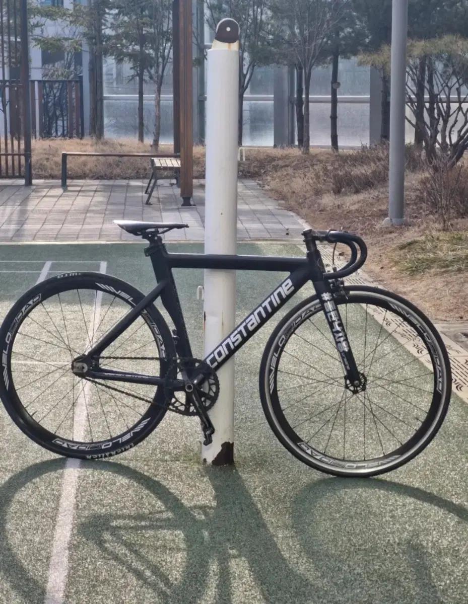 콘스탄틴 픽시로 풀샥 mtb 구합니다