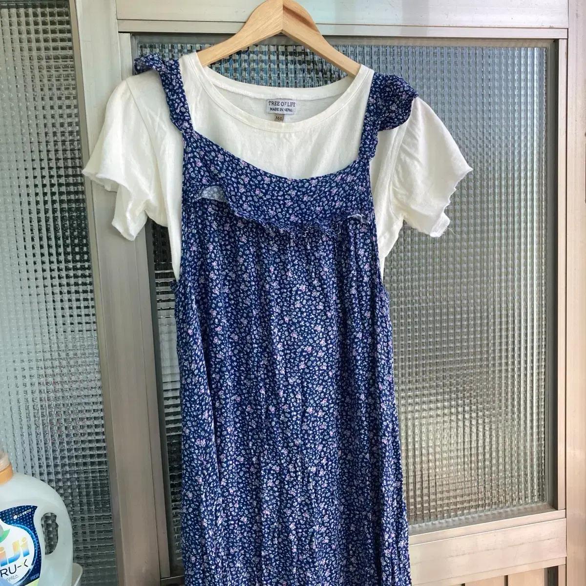 에이블리 핑너겟 여름원피스 바닷가 롱원피스 꽃무늬 패턴원피스 네이비