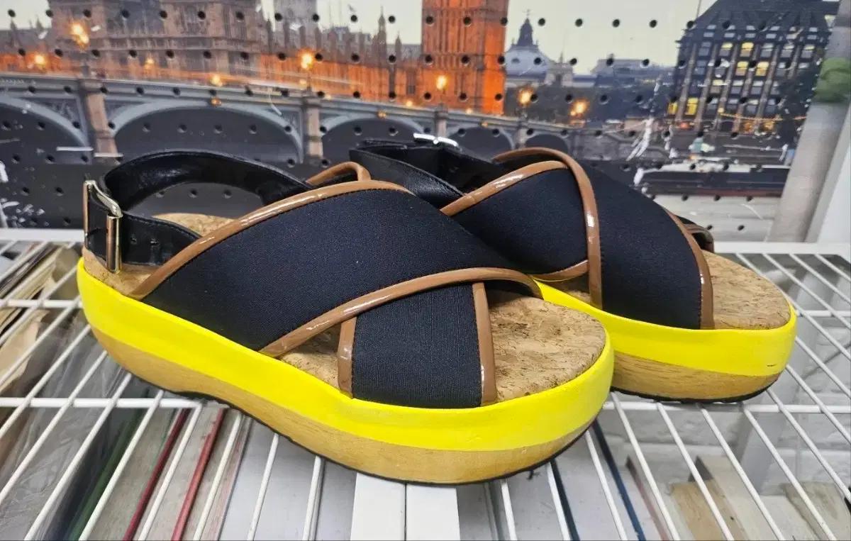 마르니 여성 명품샌들 240 ~235 키높이 웨지샌들 HC83