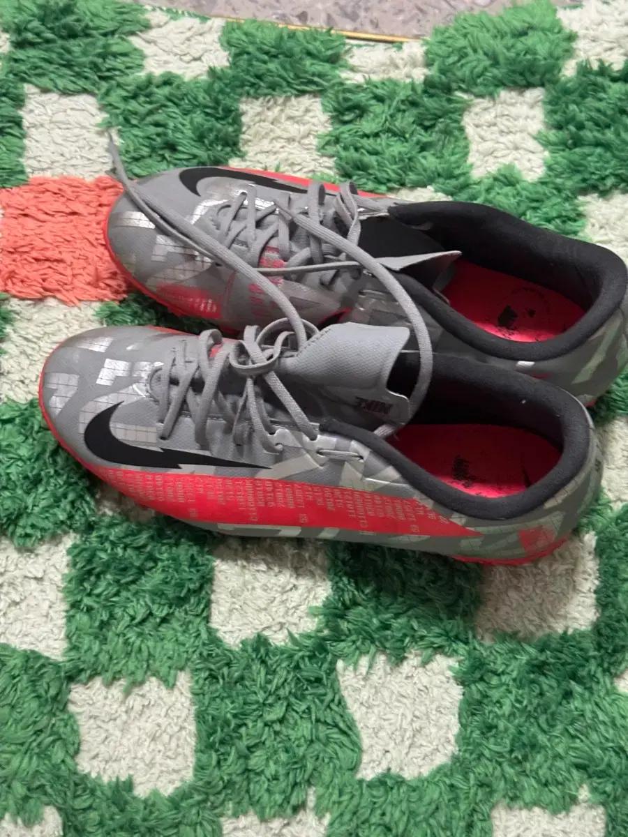 나이키 머큐리얼 베이퍼 13 tf