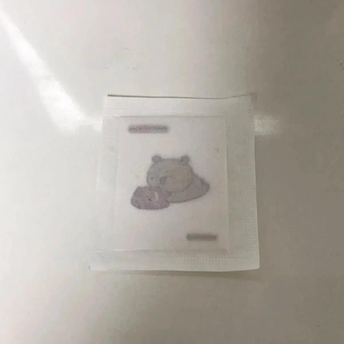 와다다곰 띠부씰