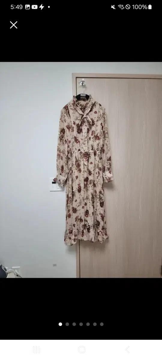 쉬폰   꽃무늬 롱 원피스