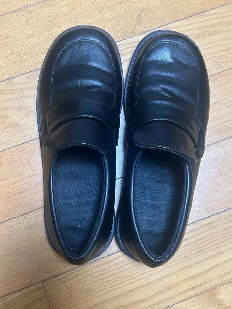 검정 하루타 학생 구두