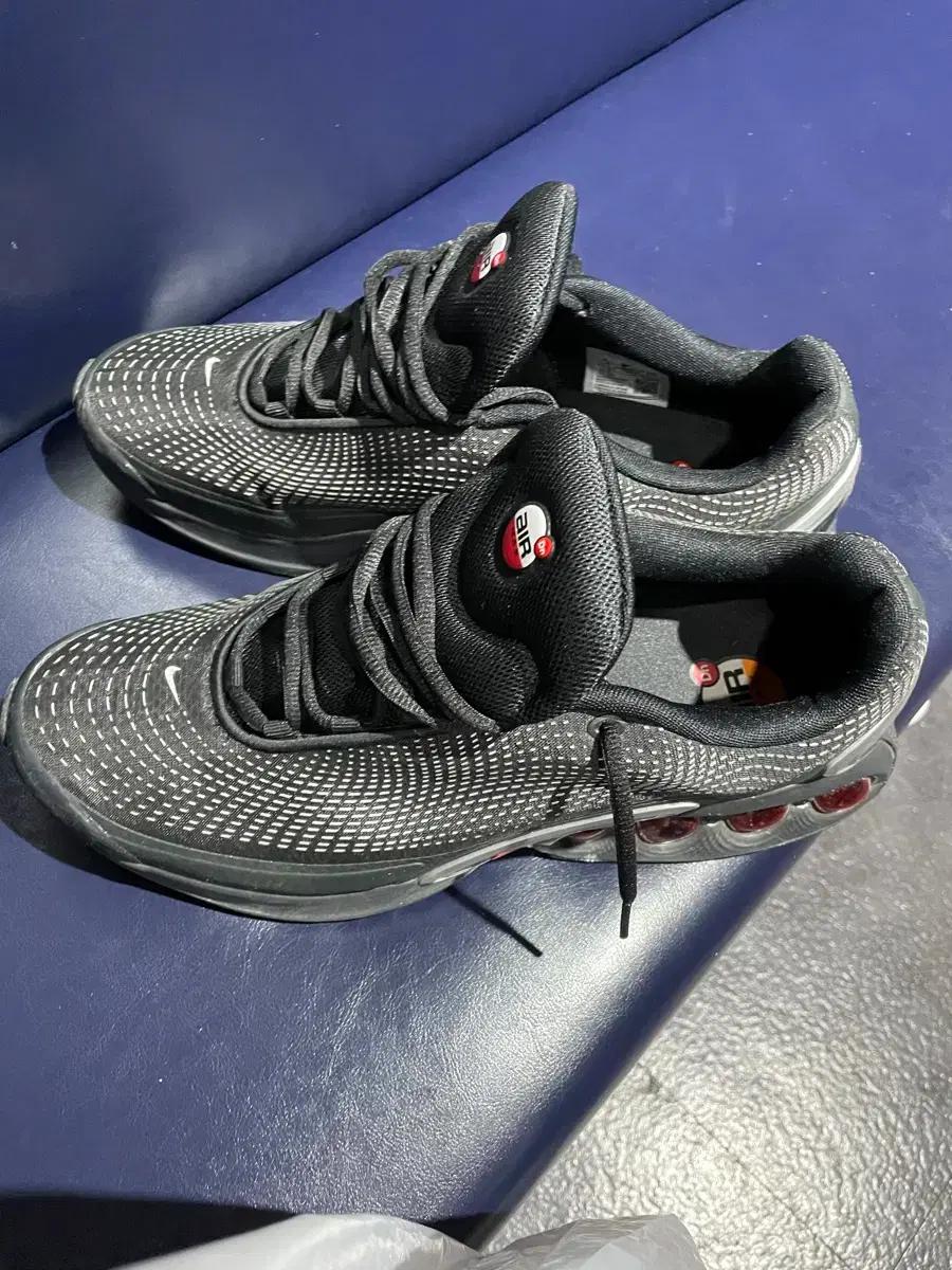 나이키 에어맥스dn 305사이즈