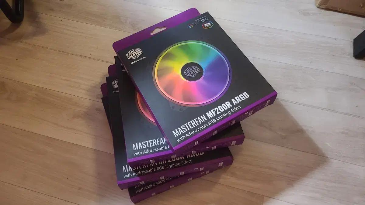 신품 쿨러마스터 MASTERFAN MF200R ARGB 4개 일괄 팝니다