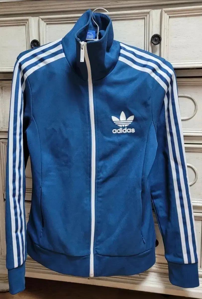 최상급 아디다스 유로파져지 여95 공용