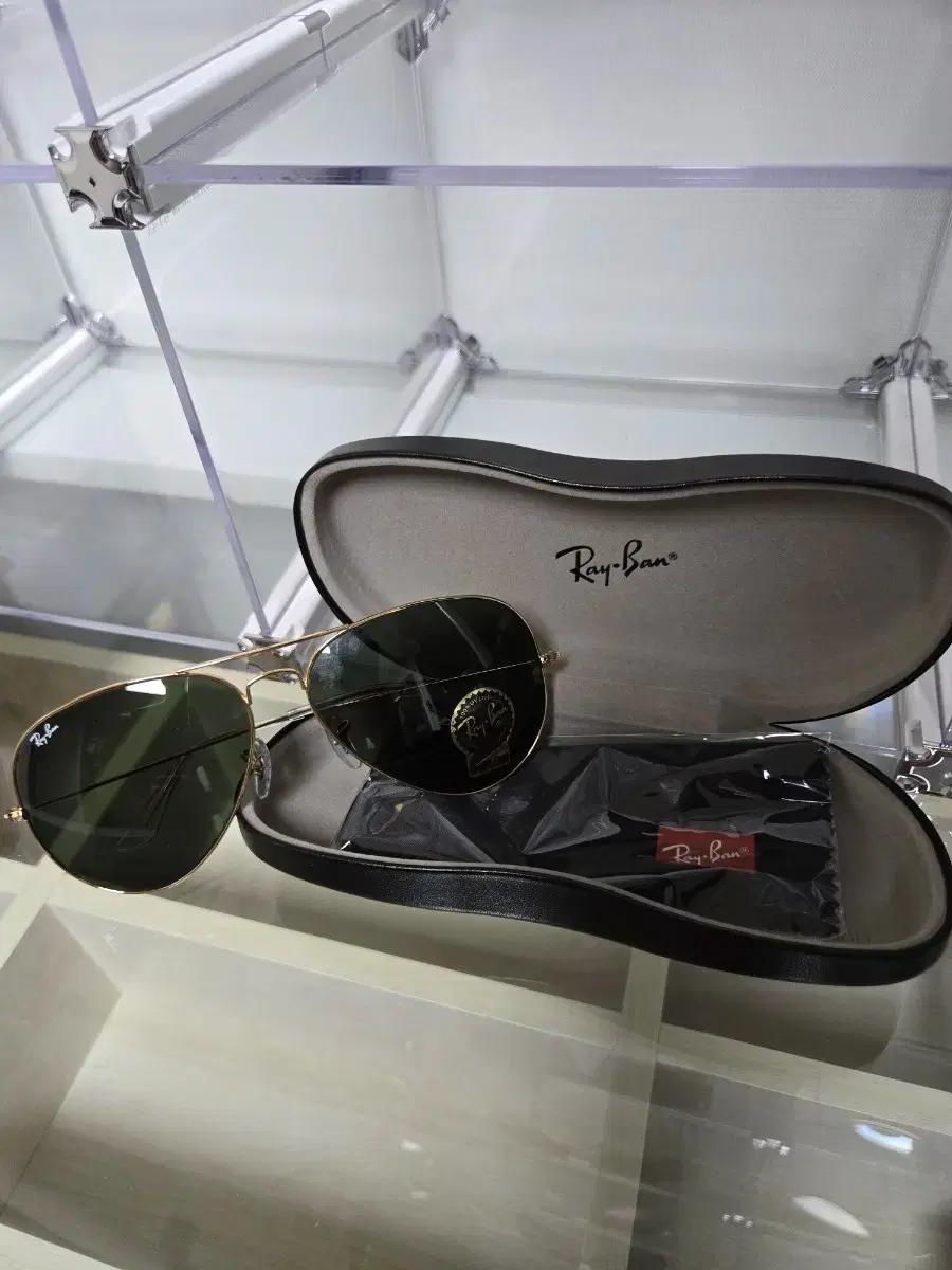 레이밴(Ray Ban) 보잉선글라스