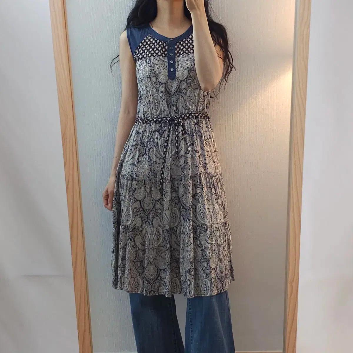 (S)써스데이아일랜드 여성 페이즐리 데님 나시 원피스 B2M2055