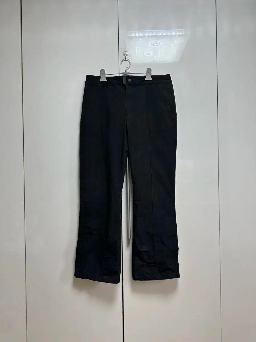 아크네 스튜디오 스키 인스파이어드 트라우저 48 블랙