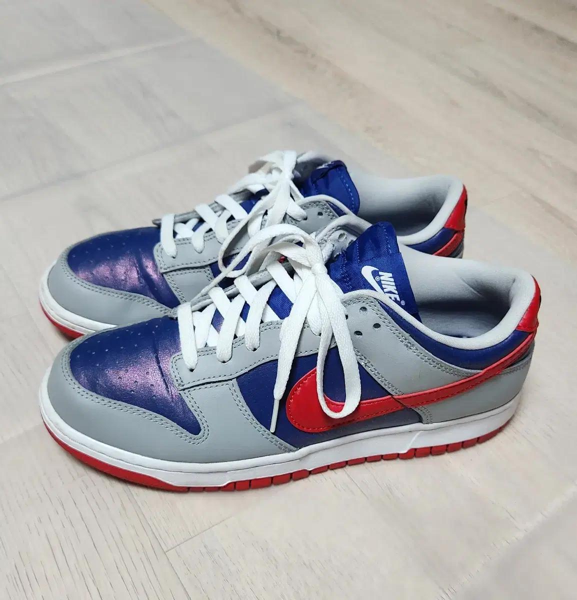 나이키 덩크 로우 삼바 (275)