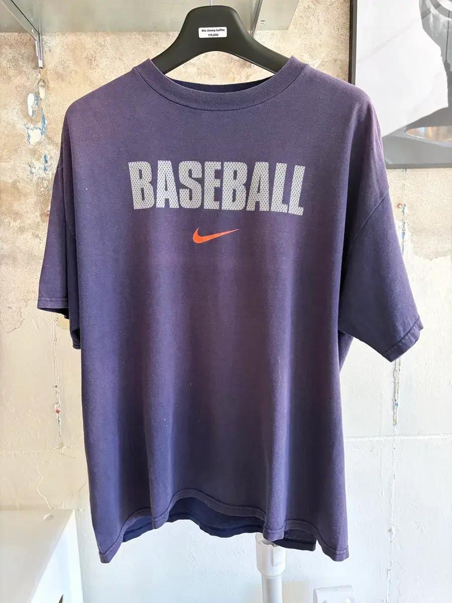 90s nike faded tshirts