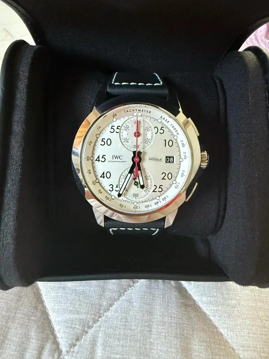 IWC 인제니어 메르세데스벤츠 AMG 한정판