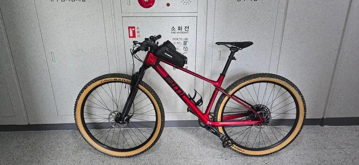 BMC 투스트로크 01 FOUR 카본 MTB