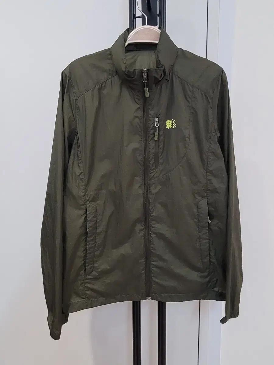 코오롱스포츠 여성용 바람막이 자켓 S사이즈