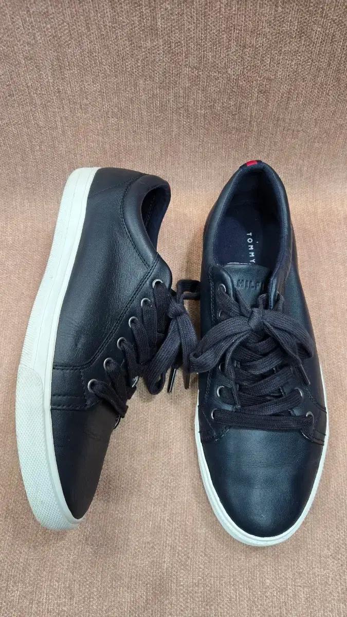 타미힐피거 275mm- 소가죽 스니커즈  네이비